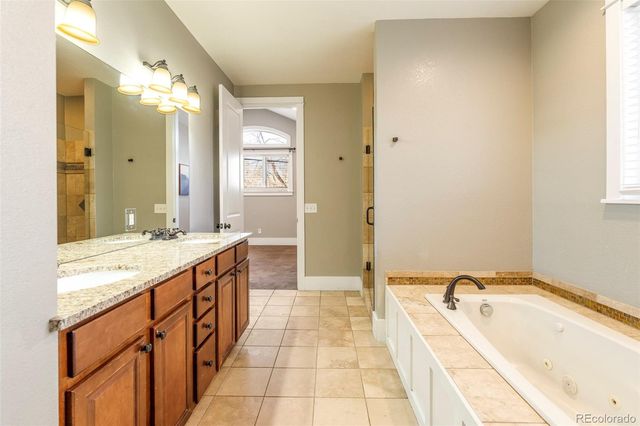 943 N Clarkson Street, Denver, CO 80218