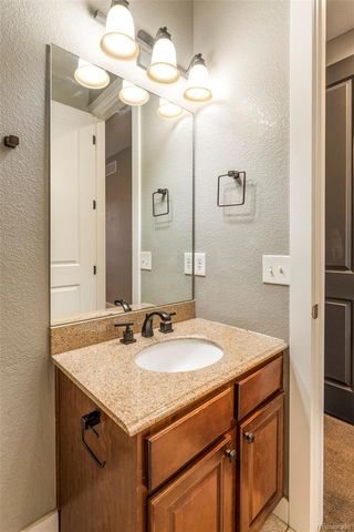 943 N Clarkson Street, Denver, CO 80218