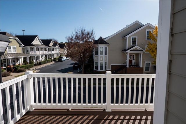 8122 Lee Hall AVE, Suffolk, VA 23435