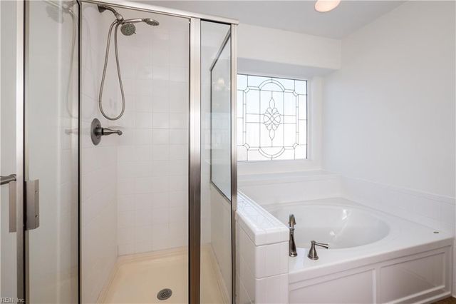 8122 Lee Hall AVE, Suffolk, VA 23435