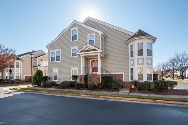 8122 Lee Hall AVE, Suffolk, VA 23435