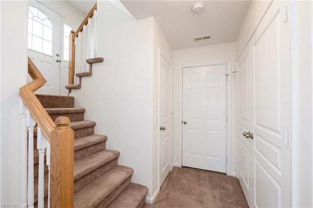 8122 Lee Hall AVE, Suffolk, VA 23435