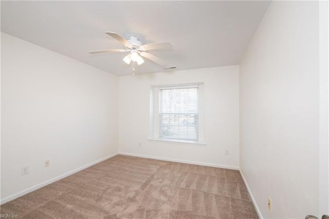 8122 Lee Hall AVE, Suffolk, VA 23435