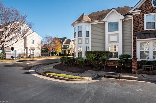 8122 Lee Hall AVE, Suffolk, VA 23435