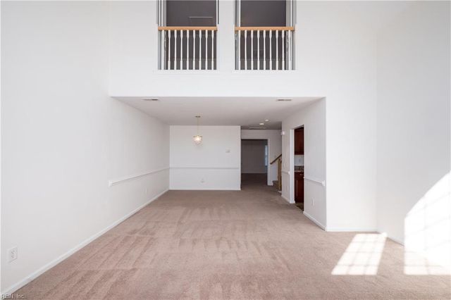 8122 Lee Hall AVE, Suffolk, VA 23435