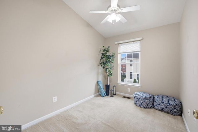 42813 FLANNIGAN TER, Chantilly, VA 20152