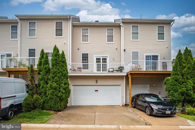 42813 FLANNIGAN TER, Chantilly, VA 20152