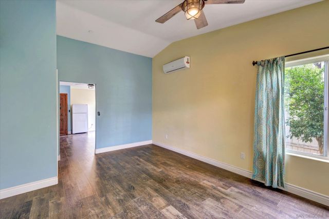 523 Hatherly St, Vista, CA 92083
