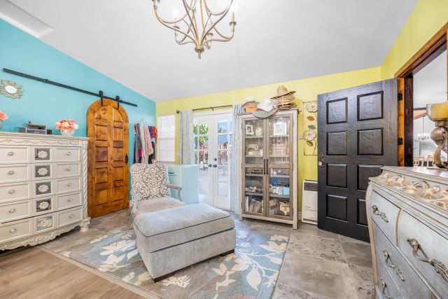 523 Hatherly St, Vista, CA 92083