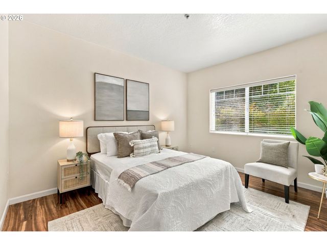 1831 Ne 101ST Ave 102, Hillsboro, OR 97006