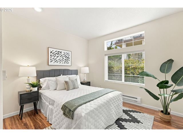 1831 Ne 101ST Ave 102, Hillsboro, OR 97006