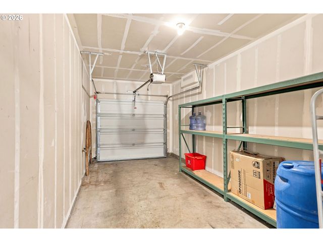 1831 Ne 101ST Ave 102, Hillsboro, OR 97006