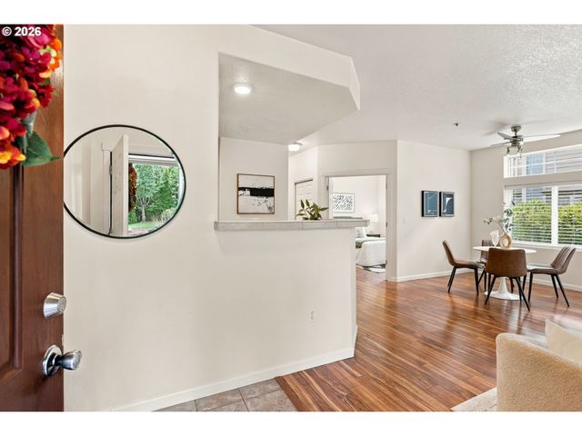 1831 Ne 101ST Ave 102, Hillsboro, OR 97006