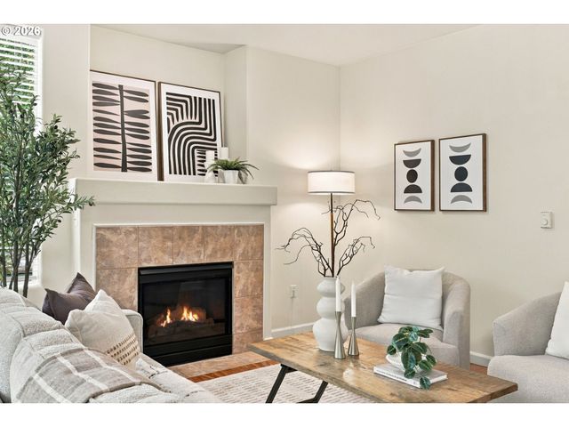 1831 Ne 101ST Ave 102, Hillsboro, OR 97006