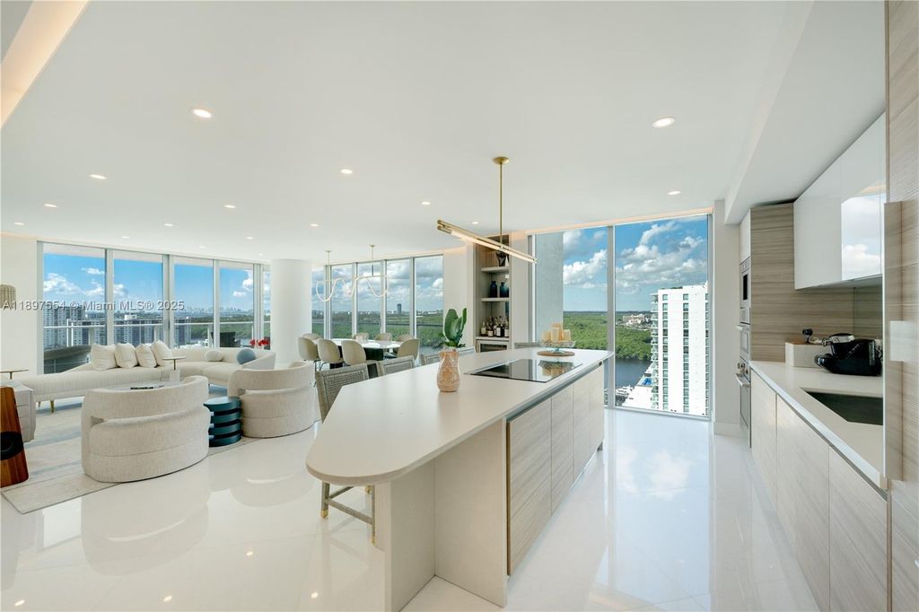 330 Sunny Isles Blvd 5-1902, Sunny Isles Beach, FL 33160