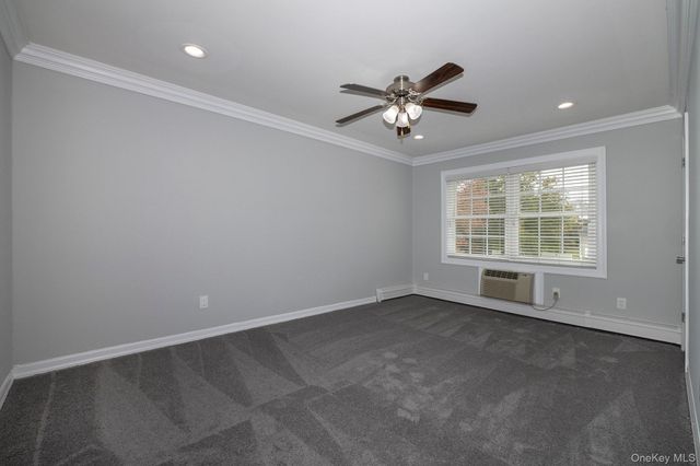 55 Fairfield Way HE03, Commack, NY 11725