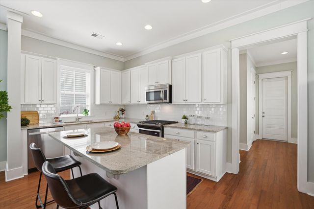 1048 Hills Plantation Drive, Charleston, SC 29412