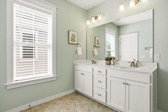 1048 Hills Plantation Drive, Charleston, SC 29412