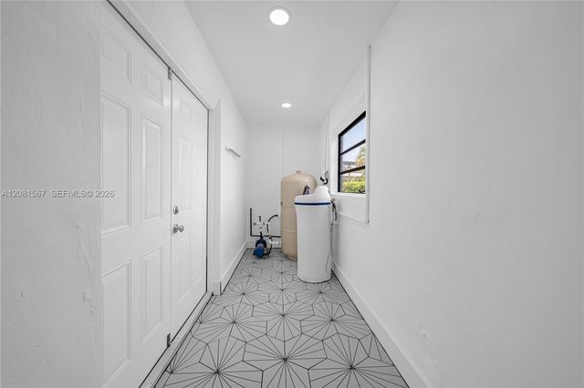 10275 SW 112th Street, Miami, FL 33176