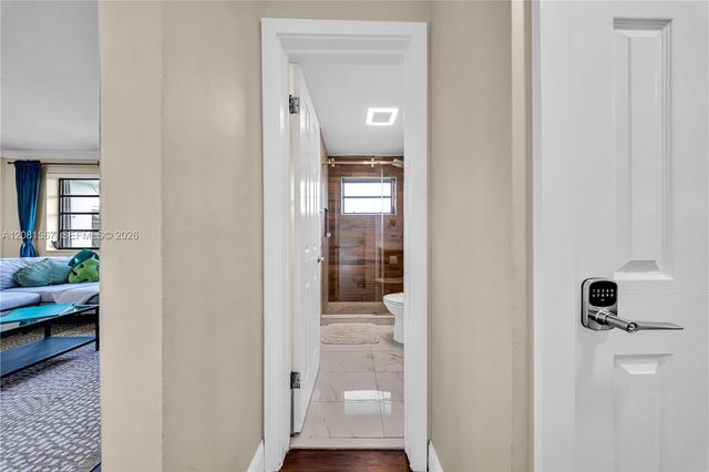 10275 SW 112th Street, Miami, FL 33176