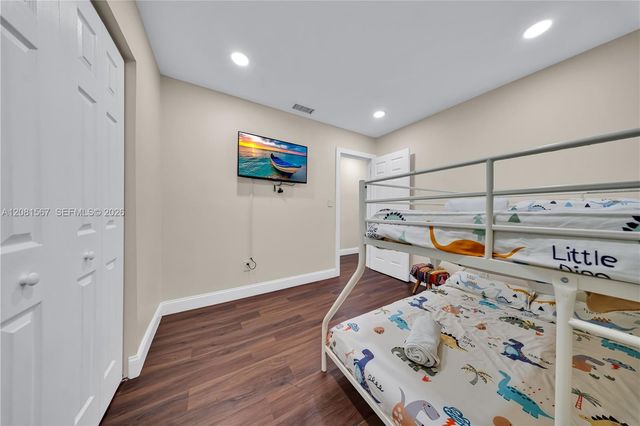 10275 SW 112th Street, Miami, FL 33176
