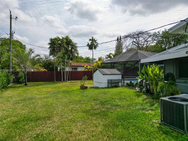 10275 SW 112th Street, Miami, FL 33176