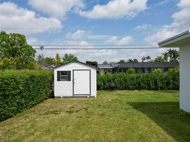 10275 SW 112th Street, Miami, FL 33176