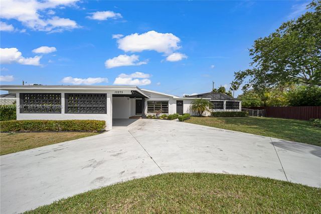 10275 SW 112th Street, Miami, FL 33176