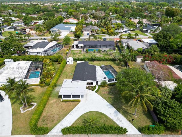 10275 SW 112th Street, Miami, FL 33176