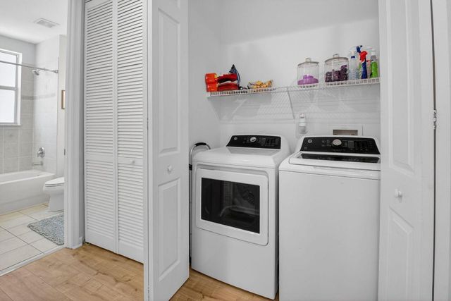 1435 Via De Pepi, Boynton Beach, FL 33426