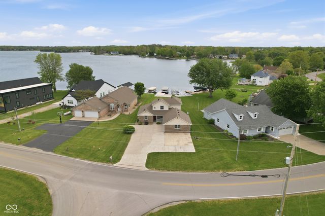 131 Patriots Landing, Fillmore, IN 46128