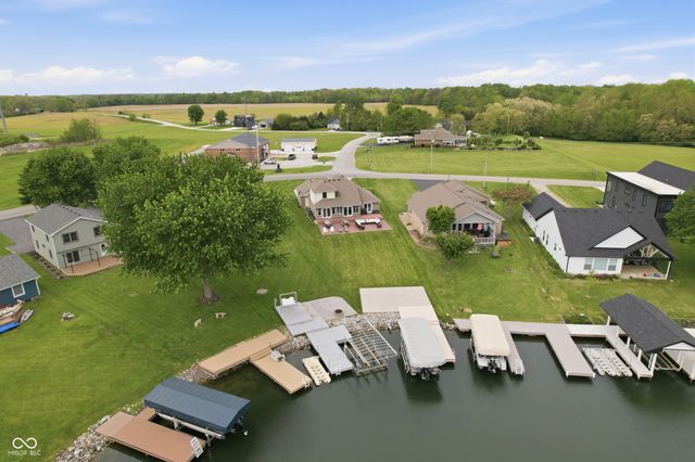 131 Patriots Landing, Fillmore, IN 46128