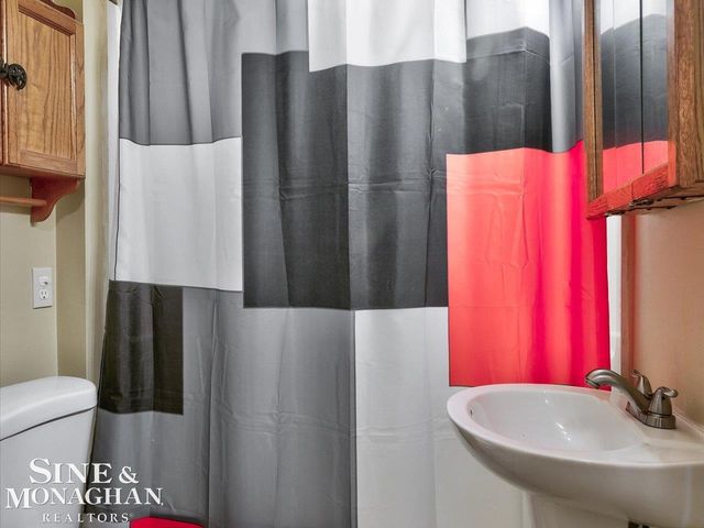 7205 Dogwood Avenue, Lexington, MI 48450