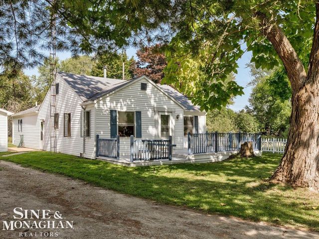 7205 Dogwood Avenue, Lexington, MI 48450