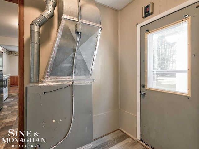 7205 Dogwood Avenue, Lexington, MI 48450