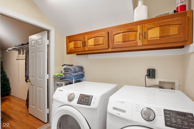 1204 Middlebury Drive, Westfield, IN 46074