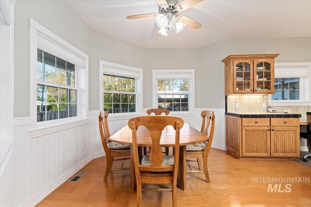 3057 Hwy 71, Cambridge, ID 83610 photo 10