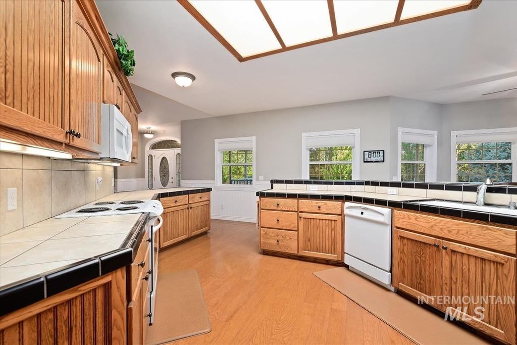 3057 Hwy 71, Cambridge, ID 83610 photo 13