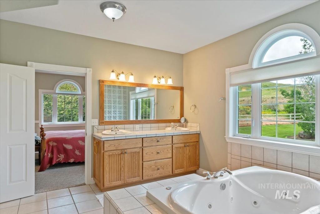 3057 Hwy 71, Cambridge, ID 83610 photo 26