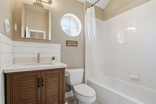 2900 Aston Meadows Drive, Haslet, TX 76052