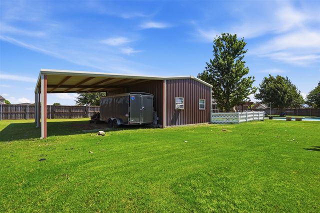 2900 Aston Meadows Drive, Haslet, TX 76052