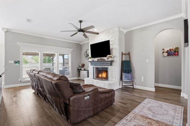 2900 Aston Meadows Drive, Haslet, TX 76052