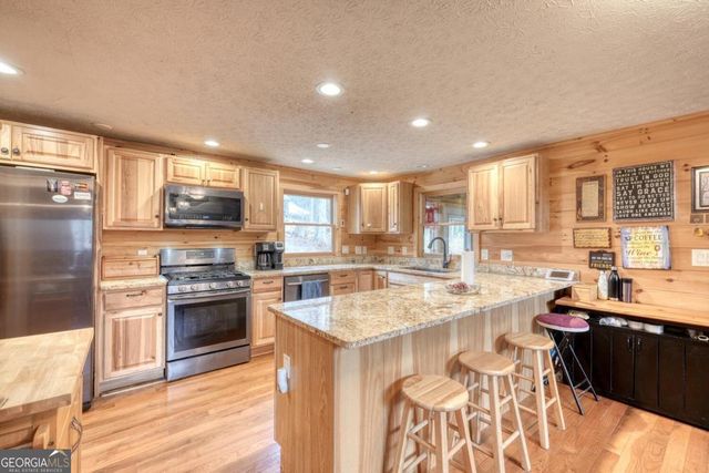 357 Nottely Woods Road E, Blairsville, GA 30512