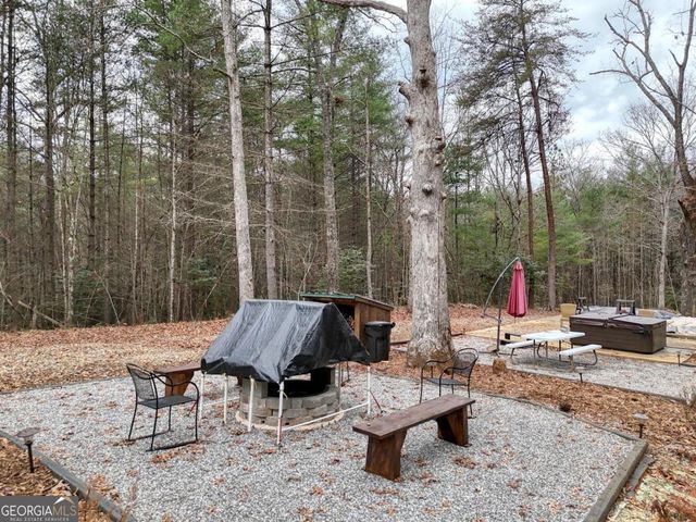 357 Nottely Woods Road E, Blairsville, GA 30512