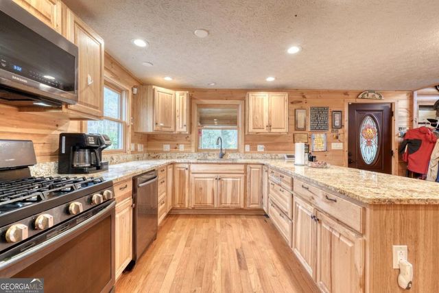 357 Nottely Woods Road E, Blairsville, GA 30512