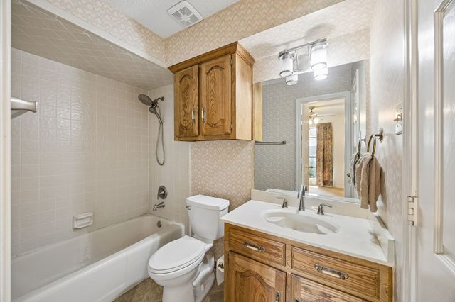 1913 Pecan Ridge Drive, Rowlett, TX 75088