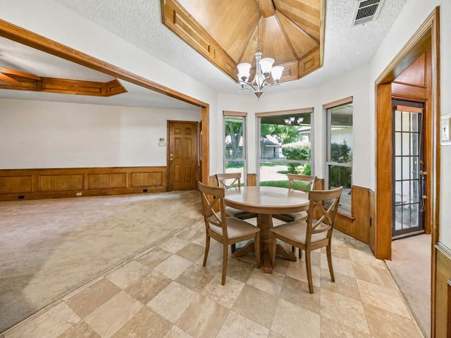 1913 Pecan Ridge Drive, Rowlett, TX 75088