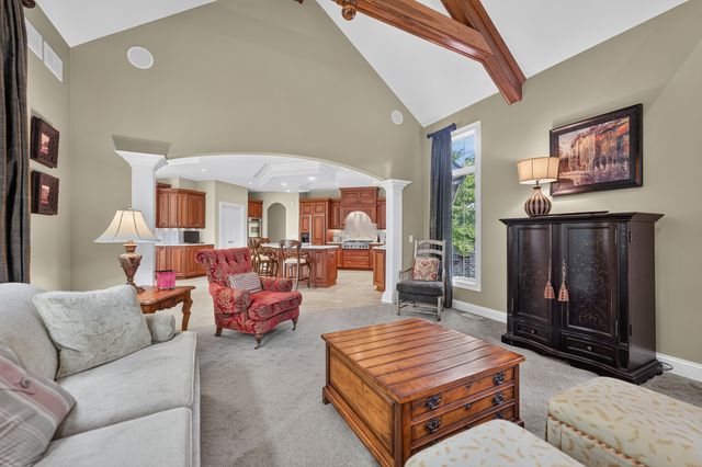 770 Reserve Court, South Elgin, IL 60177