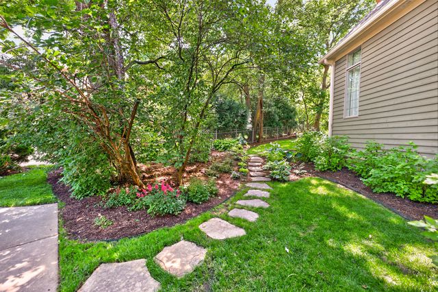 770 Reserve Court, South Elgin, IL 60177