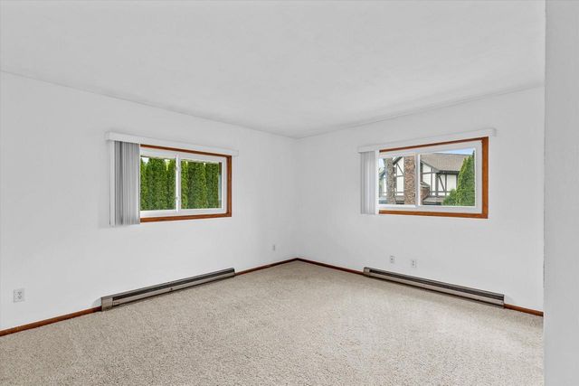 21190 Watertown ROAD, Waukesha, WI 53186